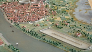 model of roman arles