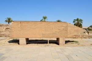 Fallen Queen Hatshepsut Obelisk 1