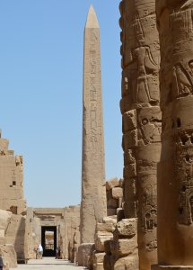 karnak_thutmose1_west2.jpg