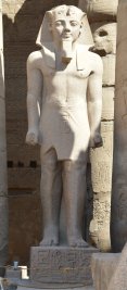 Statue of Rameses II